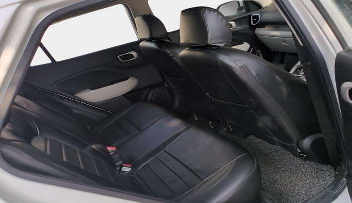 2023 Hyundai VENUE S (O) 1.0 Turbo MT, Petrol, Manual, 47,000 km, interior