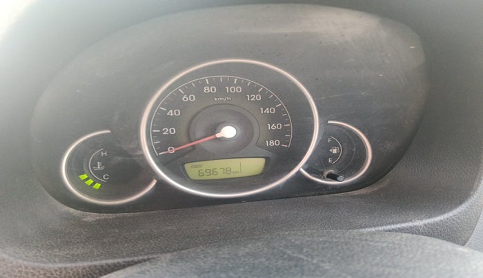 2015 Hyundai Eon MAGNA +, Petrol, Manual, 69,678 km, interior