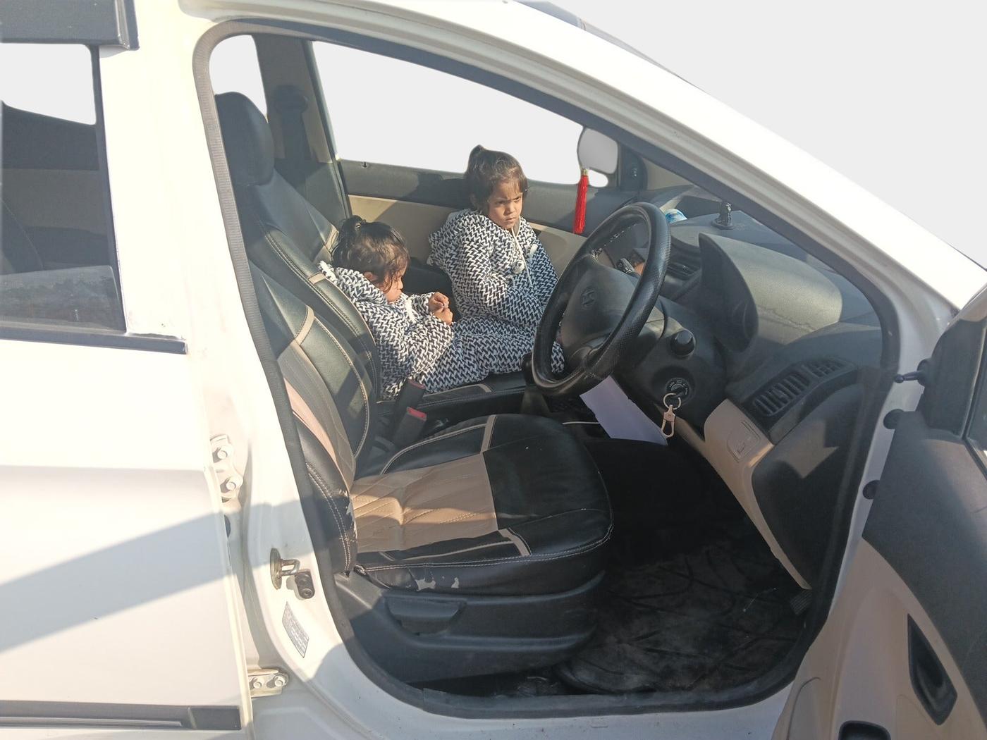 2015 Hyundai Eon MAGNA +, Petrol, Manual, 69,678 km, interior
