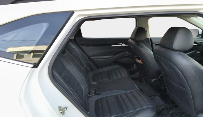 2022 KIA SELTOS GTX PLUS AT 1.5 DIESEL, Diesel, Automatic, 58,865 km, interior