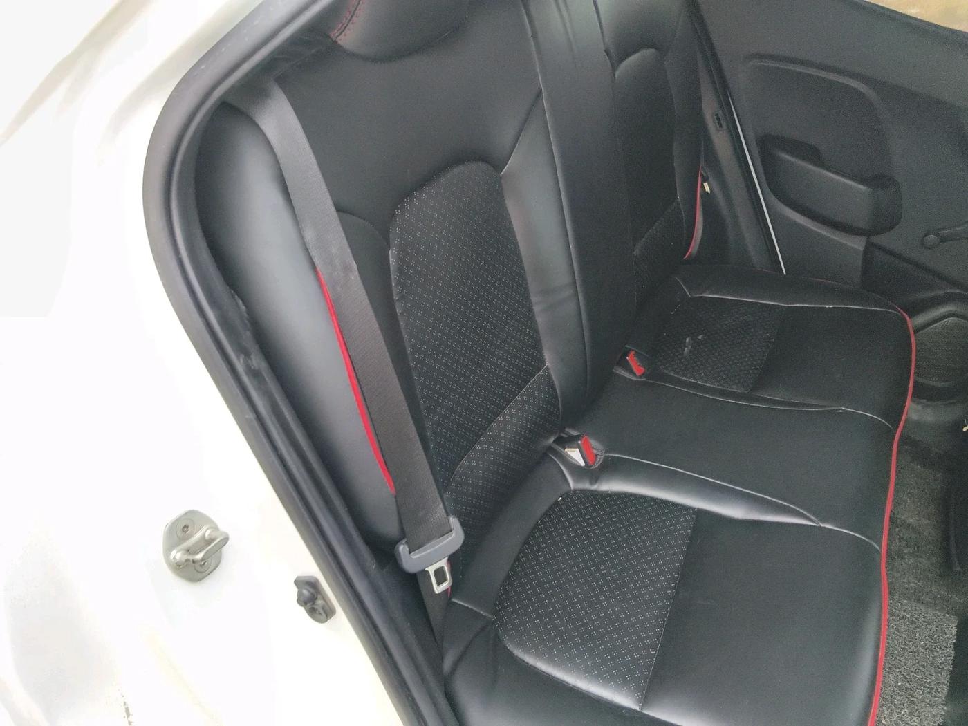 2020 Hyundai VENUE E 1.2, Petrol, Manual, 55,790 km, interior