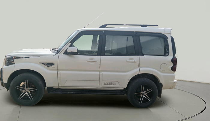 2019 Mahindra Scorpio S9, Diesel, Manual, 1,21,498 km, exterior
