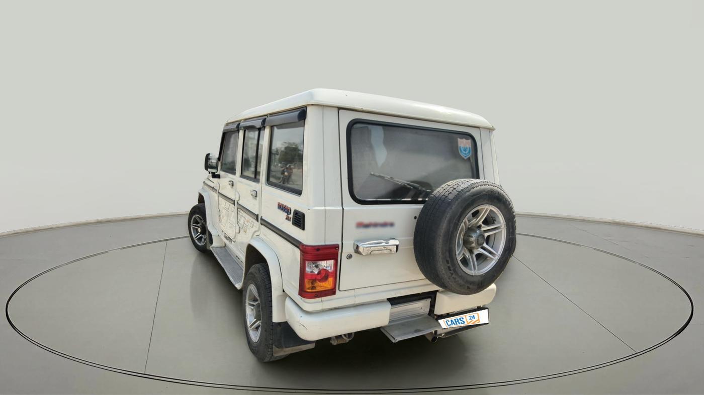 2015 Mahindra Bolero ZLX BS IV, Diesel, Manual, 1,31,908 km, exterior