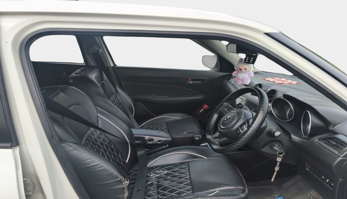 2022 Maruti Swift VXI AMT, Petrol, Automatic, 52,597 km, interior