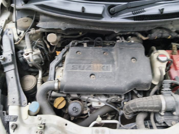 2015 Maruti Swift VDI, Diesel, Manual, 1,23,192 km, exterior
