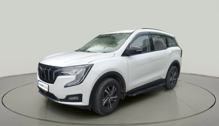 2023 Mahindra XUV700 AX 5 D MT 7 STR, Diesel, Manual, 40,385 km, exterior