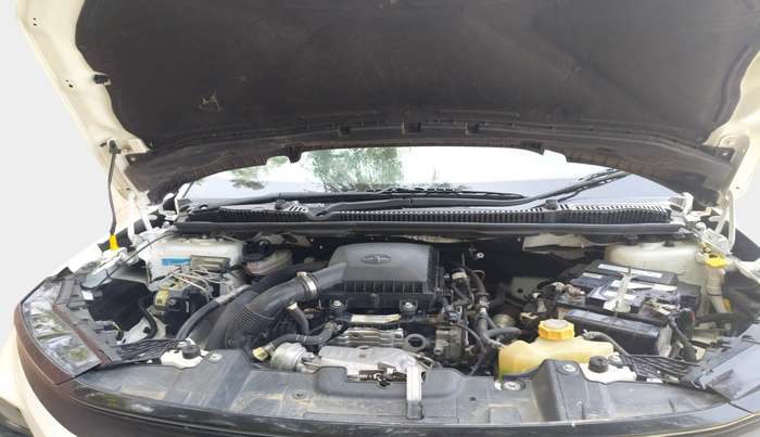 2023 Tata NEXON CREATIVE  AMT 1.2 PETROL, Petrol, Automatic, 5,736 km, exterior