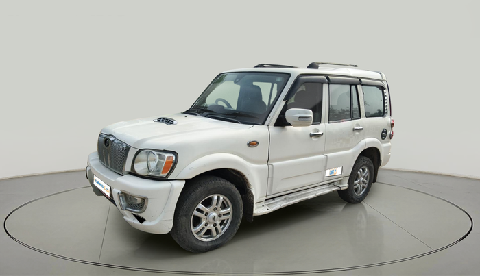 2013 Mahindra Scorpio VLX 2WD AIRBAG, Diesel, Manual, 1,60,770 km, exterior