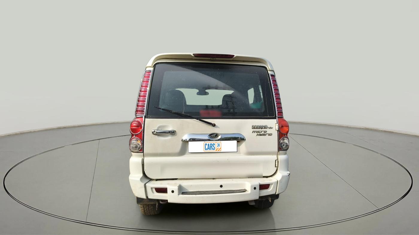 2013 Mahindra Scorpio VLX 2WD AIRBAG, Diesel, Manual, 1,60,770 km, exterior