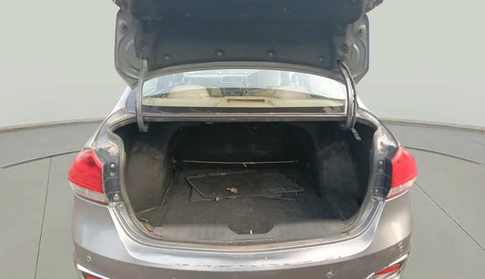 2016 Maruti Ciaz VDI+ SHVS, Diesel, Manual, 1,67,408 km, exterior