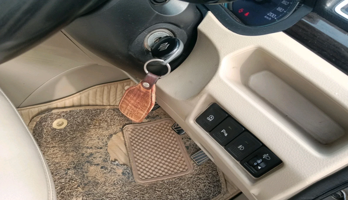 2016 Maruti Ciaz VDI+ SHVS, Diesel, Manual, 1,67,408 km, interior