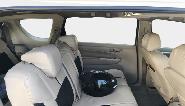 2017 Maruti Ertiga VXI CNG, Petrol, Manual, 1,57,503 km, interior
