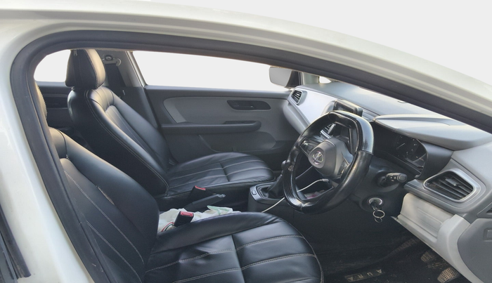 2020 Tata ALTROZ XM PETROL, Petrol, Manual, 85,230 km, interior