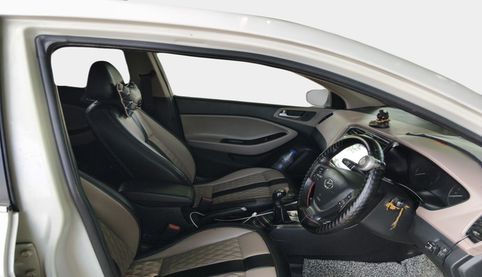 2017 Hyundai Elite i20 SPORTZ 1.2, Petrol, Manual, 1,20,803 km, interior