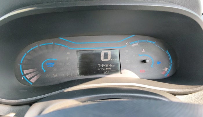 2020 Renault Kwid RXT 1.0 (O), Petrol, Manual, 74,424 km, interior