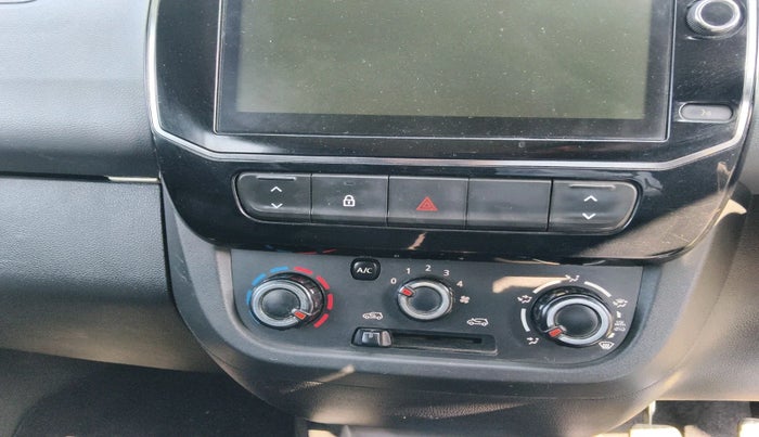 2020 Renault Kwid RXT 1.0 (O), Petrol, Manual, 74,424 km, interior