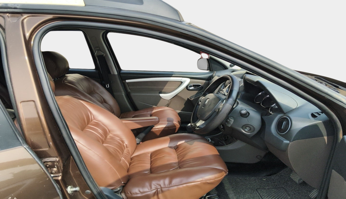 2016 Renault Duster 110 PS RXZ 4X2 AMT DIESEL, Diesel, Automatic, 85,454 km, interior