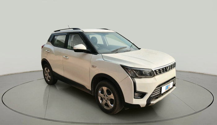 2019 Mahindra XUV300 W6 1.2 PETROL, Petrol, Manual, 41,554 km, exterior
