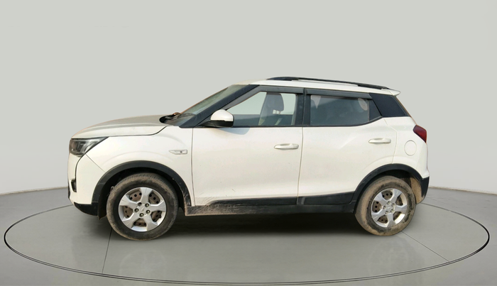 2019 Mahindra XUV300 W6 1.2 PETROL, Petrol, Manual, 41,554 km, exterior