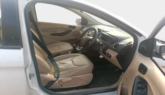 2016 Ford Figo Aspire TITANIUM1.5 DIESEL, Diesel, Manual, 1,46,671 km, interior