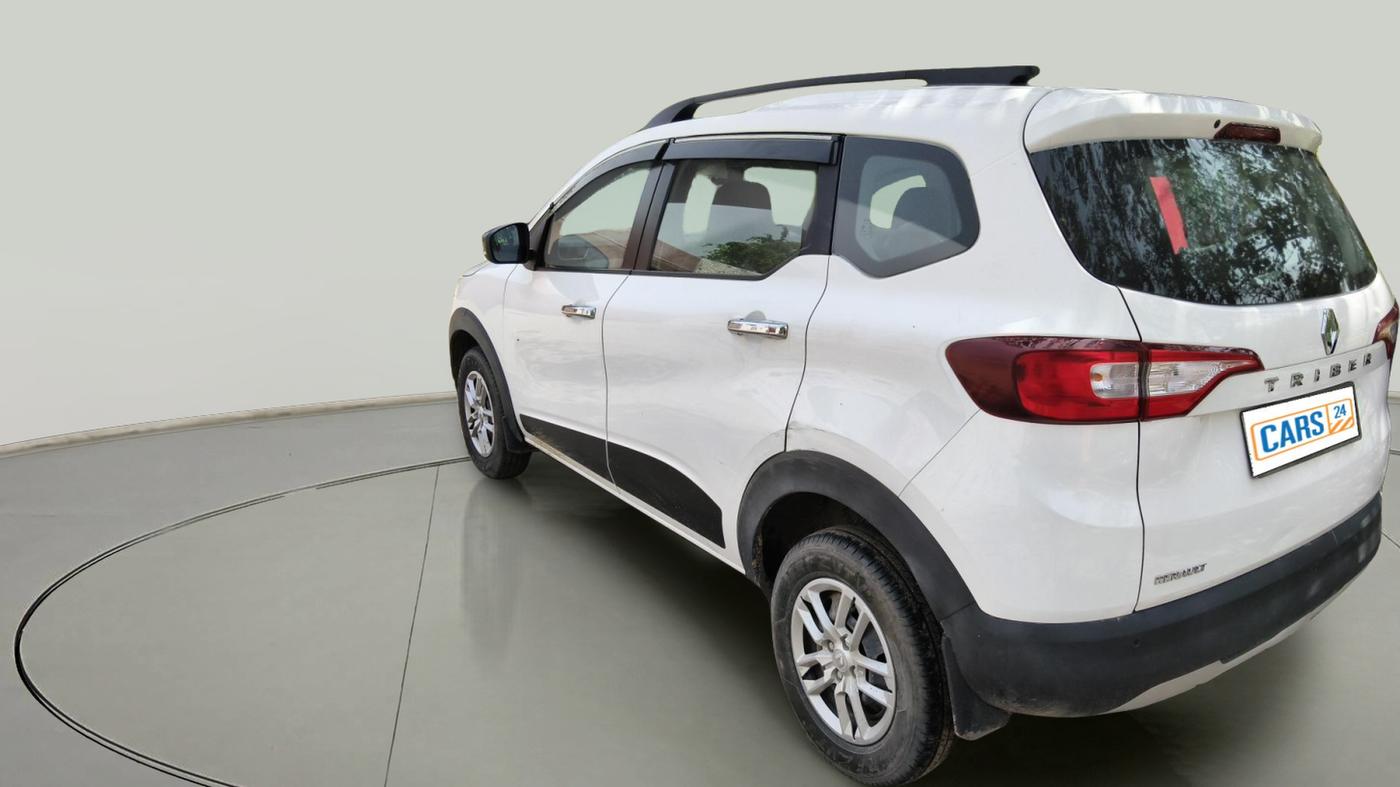 2023 Renault TRIBER RXT, Petrol, Manual, 2,697 km, exterior