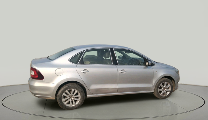 2014 Skoda Rapid AMBITION 1.6 MPI AT PLUS, Petrol, Automatic, 1,21,095 km, exterior