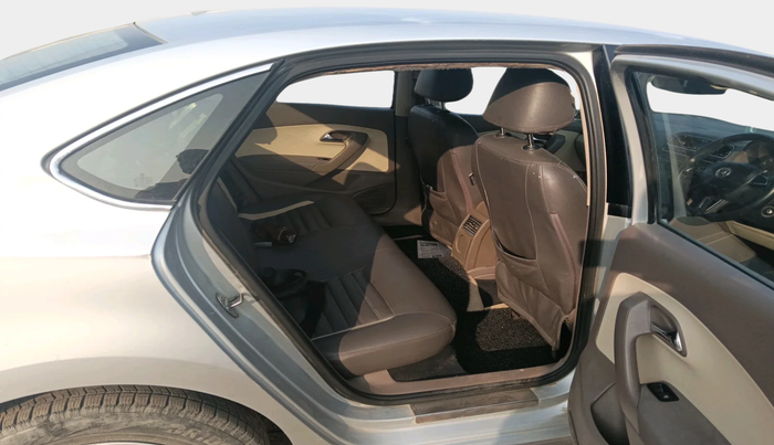 2014 Skoda Rapid AMBITION 1.6 MPI AT PLUS, Petrol, Automatic, 1,21,095 km, interior