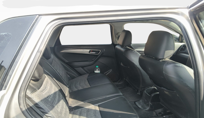 2019 Maruti Vitara Brezza ZDI, Diesel, Manual, 1,20,142 km, interior