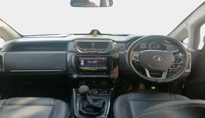 2018 Tata Hexa XT 4X2 7 STR, Diesel, Manual, 1,85,124 km, interior