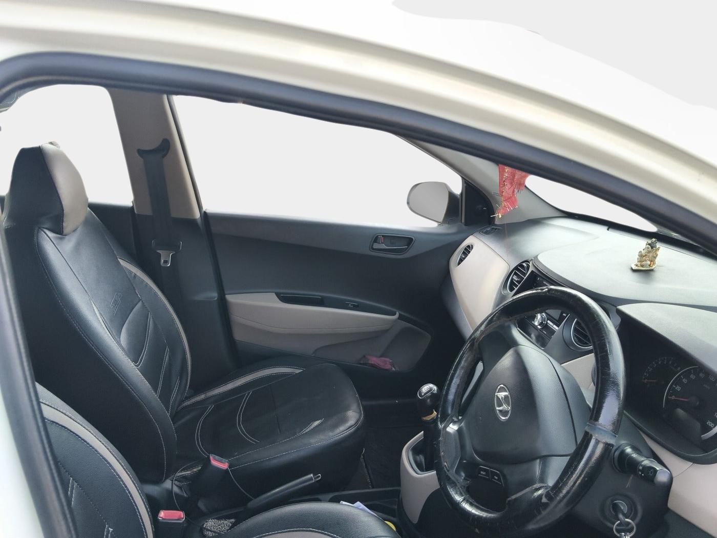 2016 Hyundai Grand i10 ERA 1.2 KAPPA VTVT, Petrol, Manual, 95,350 km, interior