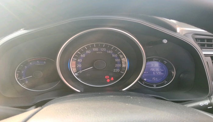 2018 Honda WR-V 1.5L I-DTEC VX MT, Diesel, Manual, 1,96,361 km, interior