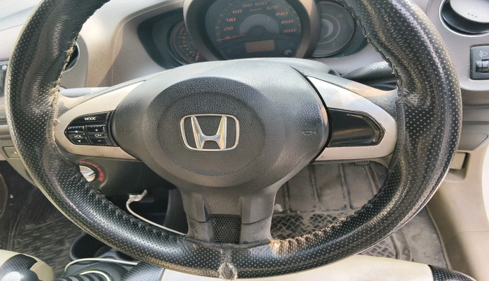 2013 Honda Amaze 1.2L I-VTEC S, Petrol, Manual, 96,018 km, interior