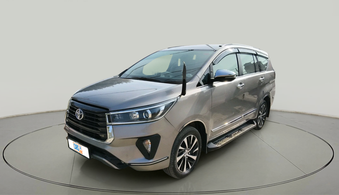 2022 Toyota Innova Crysta 2.4 ZX 7 STR, Diesel, Manual, 56,300 km, exterior