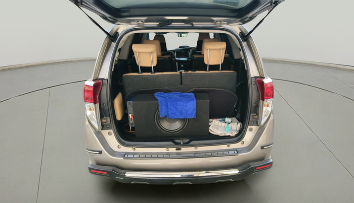 2022 Toyota Innova Crysta 2.4 ZX 7 STR, Diesel, Manual, 56,300 km, exterior