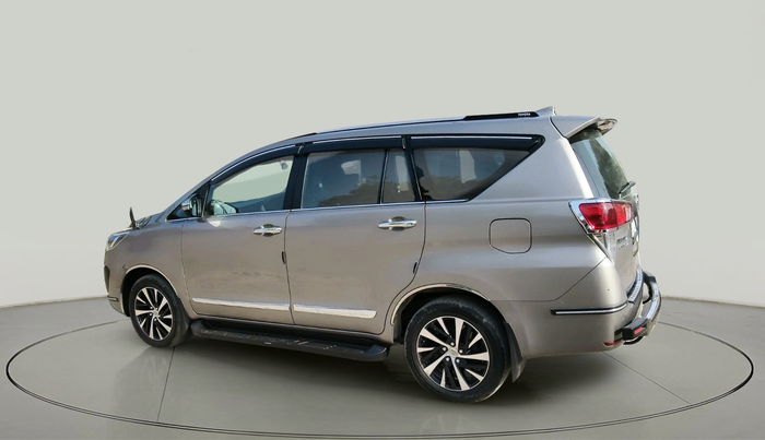 2022 Toyota Innova Crysta 2.4 ZX 7 STR, Diesel, Manual, 56,300 km, exterior