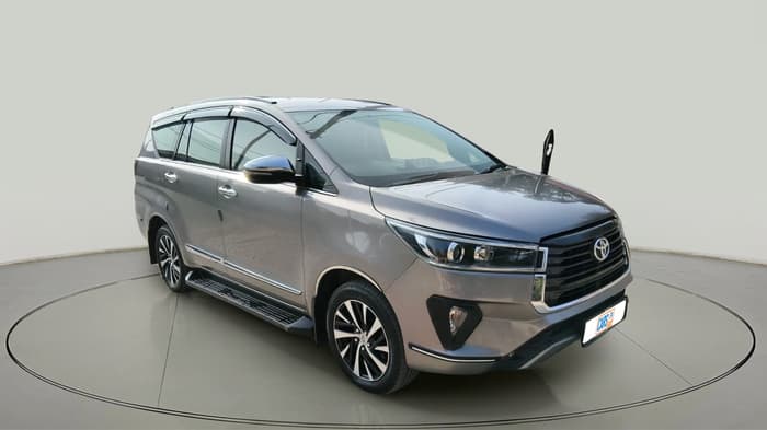 2022 Toyota Innova Crysta 2.4 ZX 7 STR, Diesel, Manual, 56,300 km, exterior