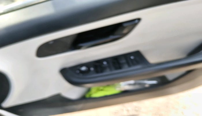 2021 Tata ALTROZ XM PLUS PETROL, Petrol, Manual, 26,473 km, interior