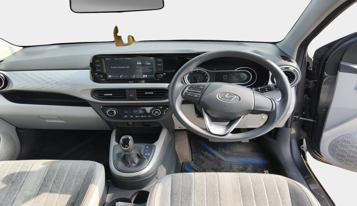 2021 Hyundai GRAND I10 NIOS SPORTZ AMT 1.2 KAPPA VTVT, Petrol, Automatic, 24,681 km, interior