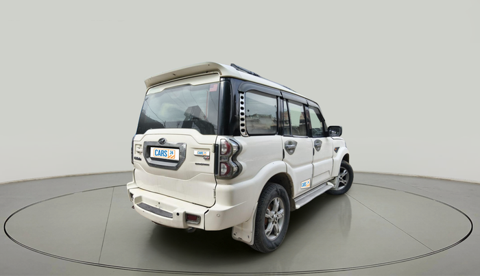 2016 Mahindra Scorpio S4 PLUS, Diesel, Manual, 90,990 km, exterior