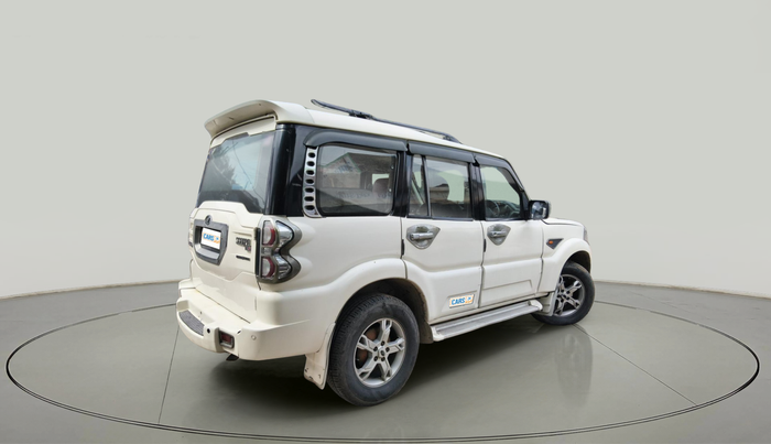 2016 Mahindra Scorpio S4 PLUS, Diesel, Manual, 90,990 km, exterior