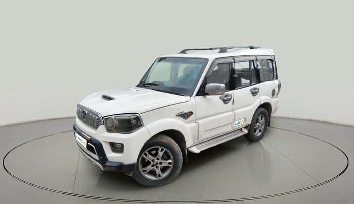 2016 Mahindra Scorpio S4 PLUS, Diesel, Manual, 90,990 km, exterior