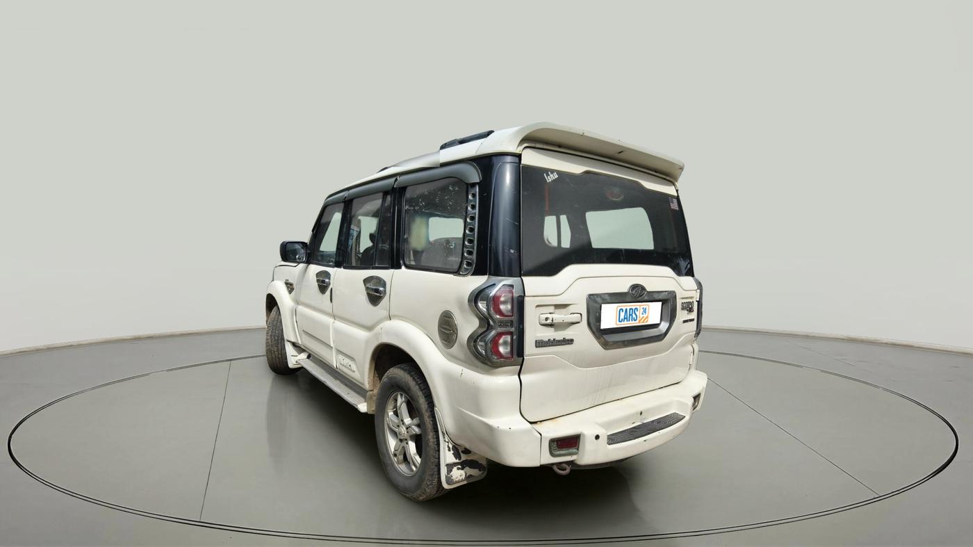 2016 Mahindra Scorpio S4 PLUS, Diesel, Manual, 90,990 km, exterior