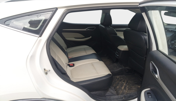 2023 MG ASTOR SAVVY 1.5 CVT, Petrol, Automatic, 49,116 km, interior