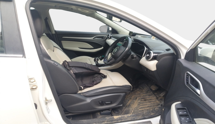 2023 MG ASTOR SAVVY 1.5 CVT, Petrol, Automatic, 49,116 km, interior