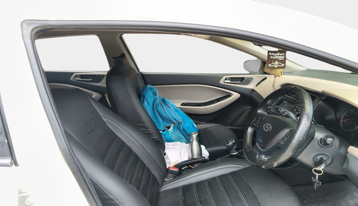2018 Hyundai Elite i20 SPORTZ 1.4 CRDI, Diesel, Manual, 1,20,029 km, interior