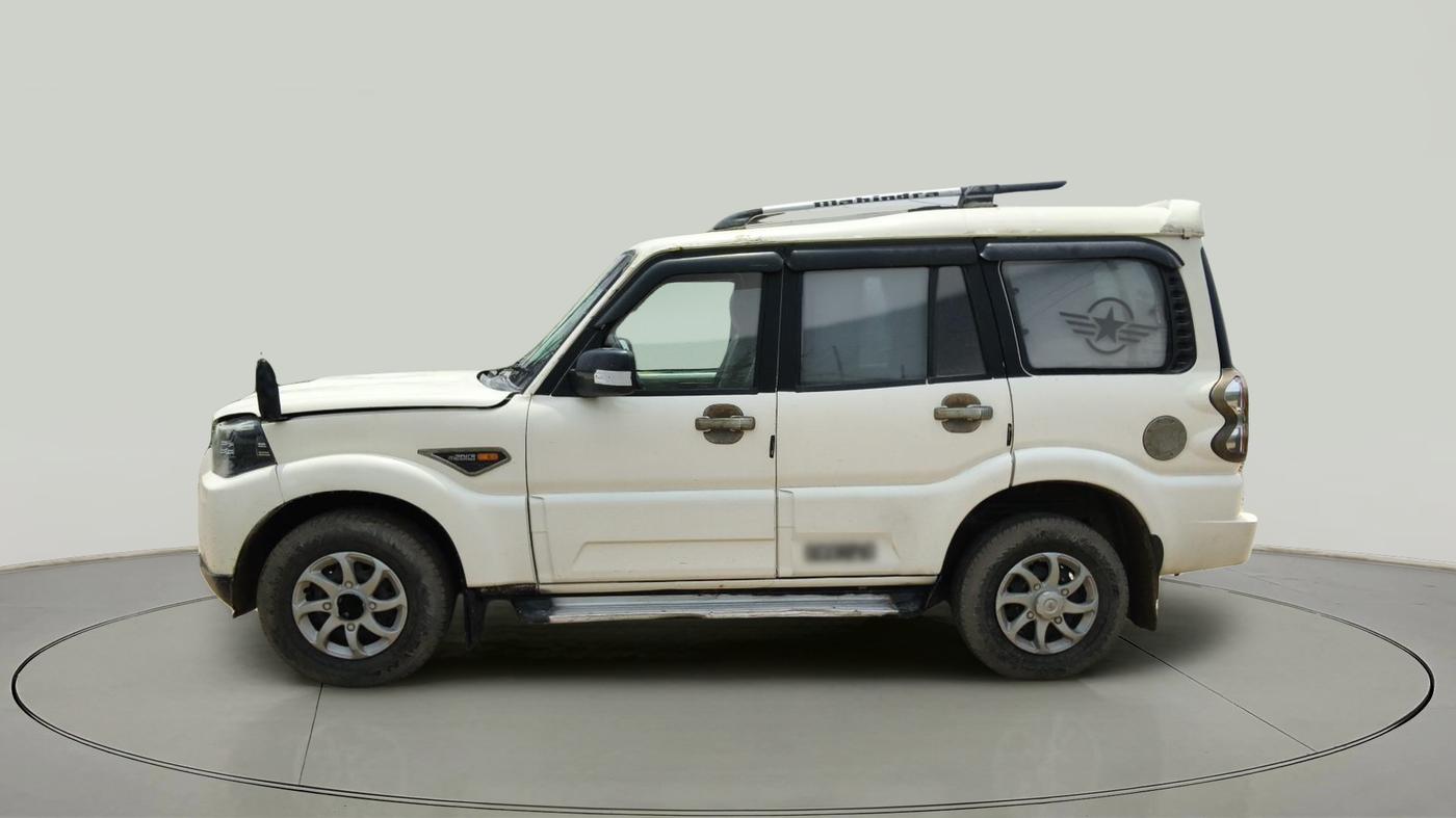 2015 Mahindra Scorpio S2, Diesel, Manual, 1,23,177 km, exterior
