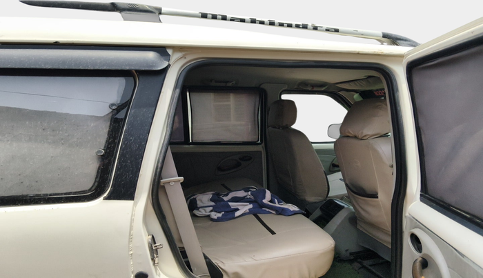 2015 Mahindra Scorpio S2, Diesel, Manual, 1,23,177 km, interior
