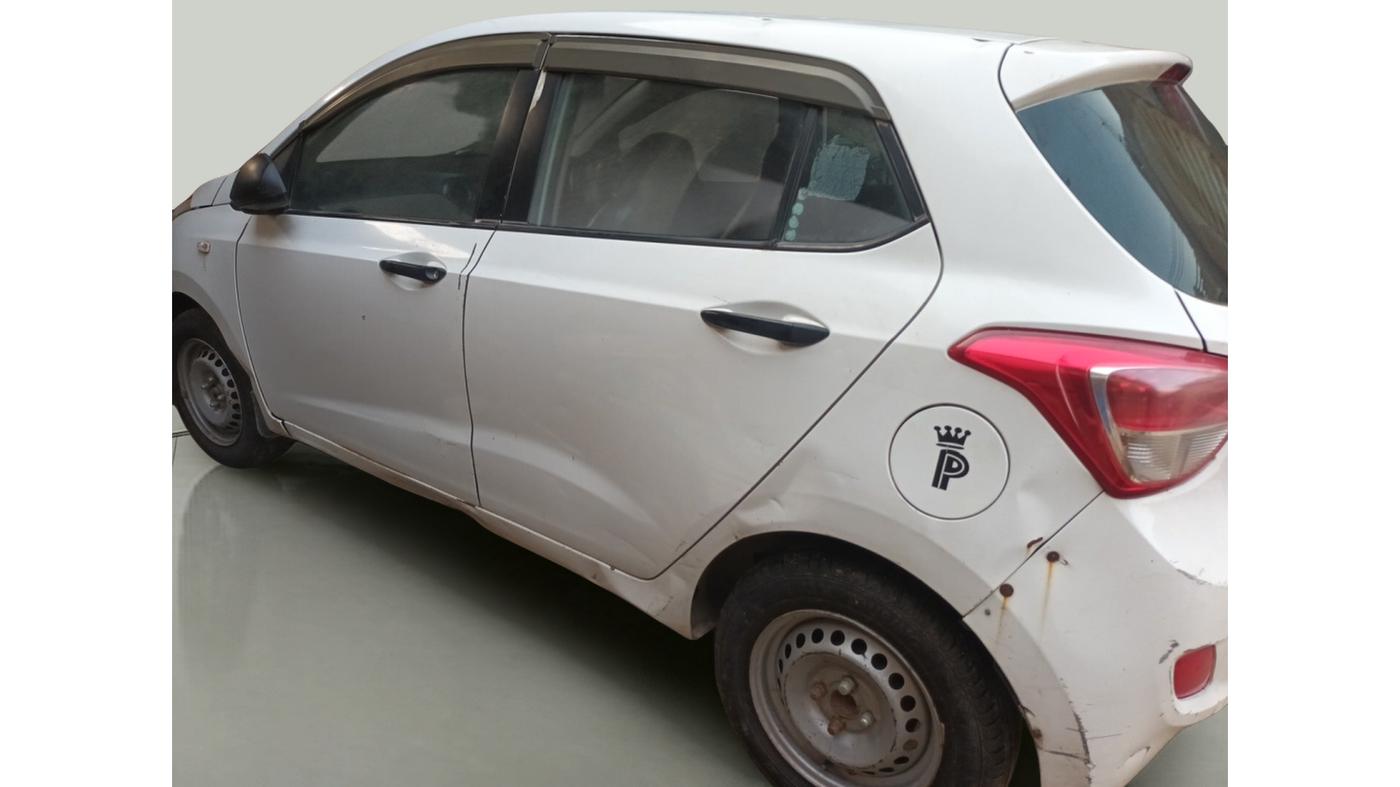 2013 Hyundai Grand i10 ERA 1.2 KAPPA VTVT, Petrol, Manual, 1,30,802 km, exterior