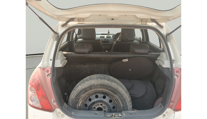 2011 Maruti Swift VXI, Petrol, Manual, 1,27,292 km, exterior