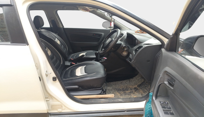 2017 Maruti Vitara Brezza VDI (O), Diesel, Manual, 1,05,394 km, interior